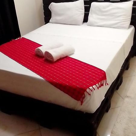 Kc Homes Tours &Travels Mombasa Kültér fotó